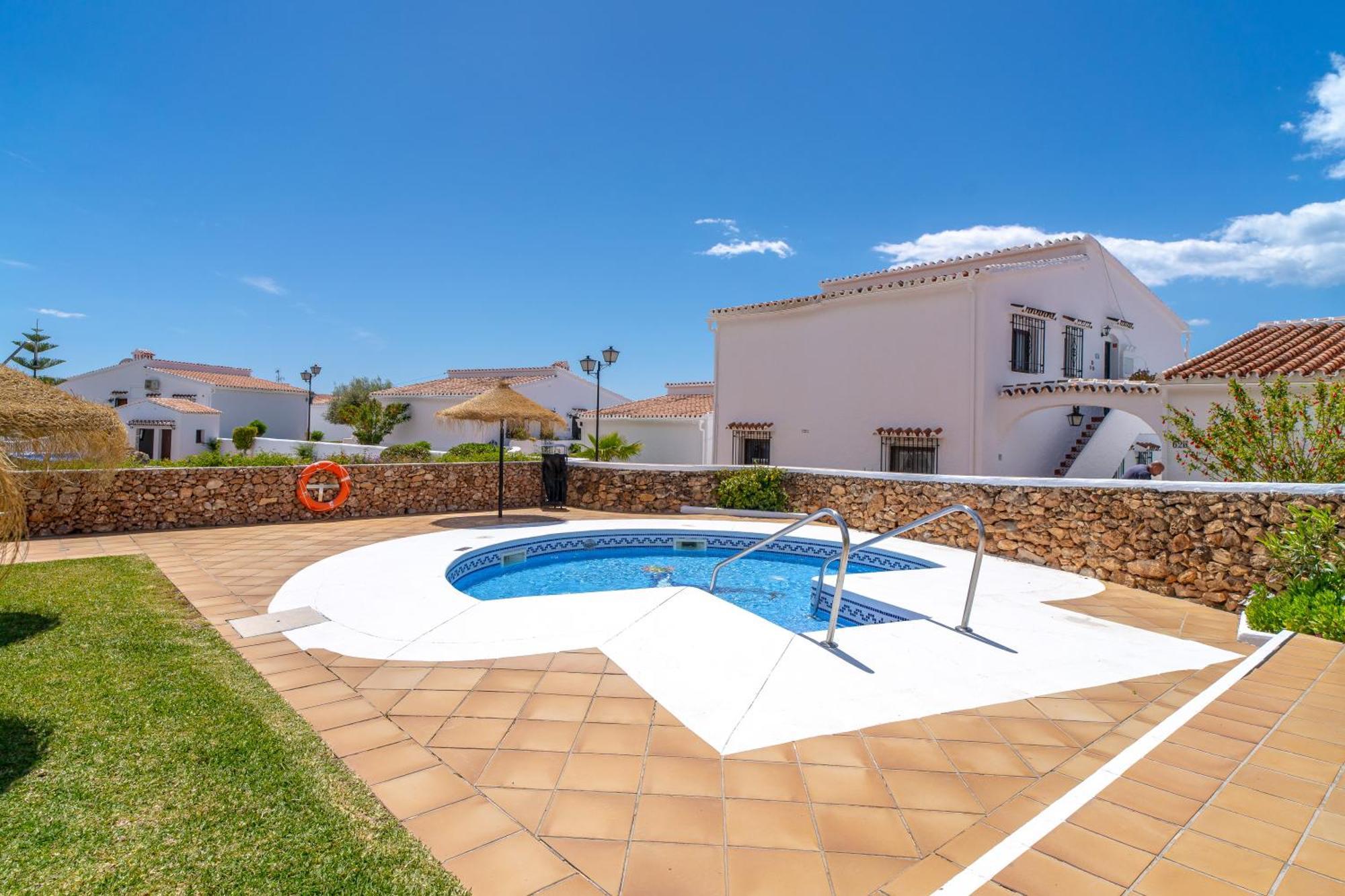 Naranjos 25a Private Pool Capistrano Village Lägenhet Nerja